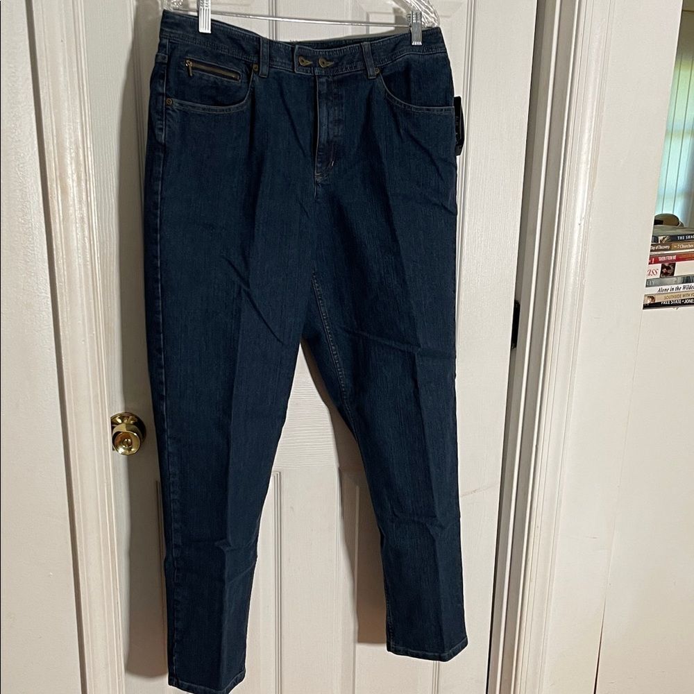 Liz Claiborne Ladies Deep Blue Relaxed Jeans NWT